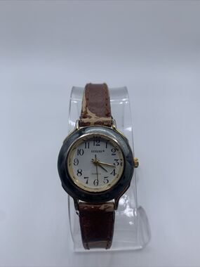 Luxury Womens White Dial Brown Leather Band Giraffe Print Watch A41